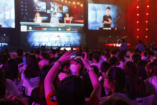 依然能够展 依然能够展